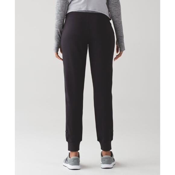 Lululemon Women’s Black Ready To Rulu Jogger Pants 28” Size 10 Stretch Yoga - Picture 6 of 7